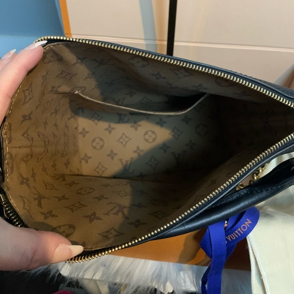 ❌SOLD❌2021 authentic Louis Vuitton Cruiser PM black calfskin leather two way bag - Picture 12 of 16